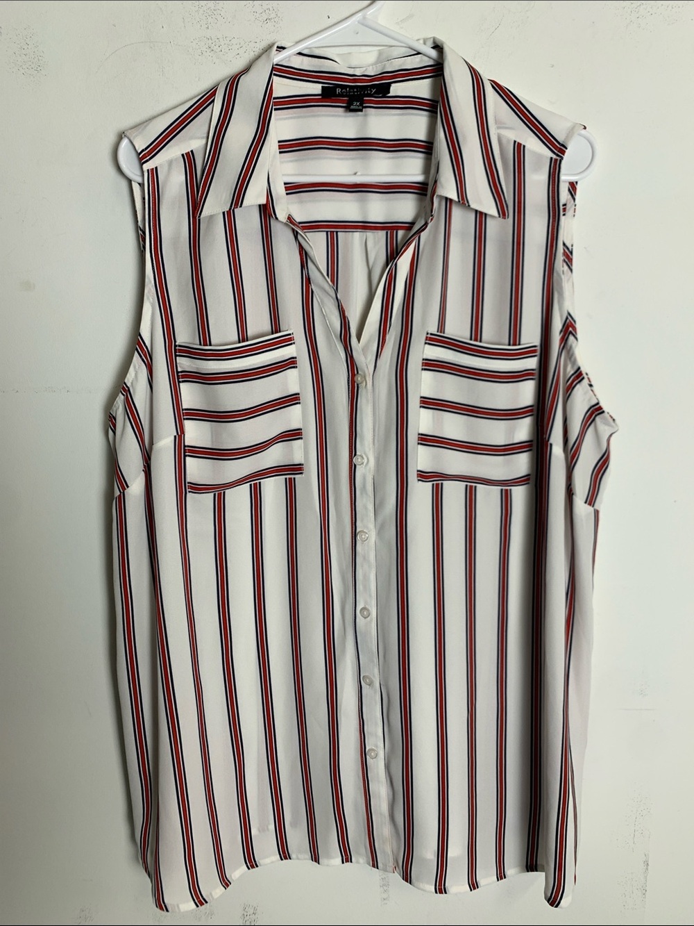 Relativity White Sleeveless Button-Down Top with Red and Black Stripes